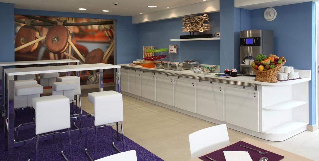 Hotel Ibis Styles Quiberon Centre Restaurace fotografie